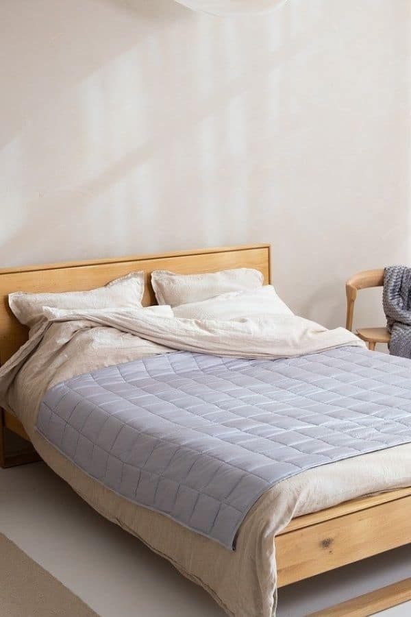 9 Best Grounding Sheets 2024 Now Intentional
